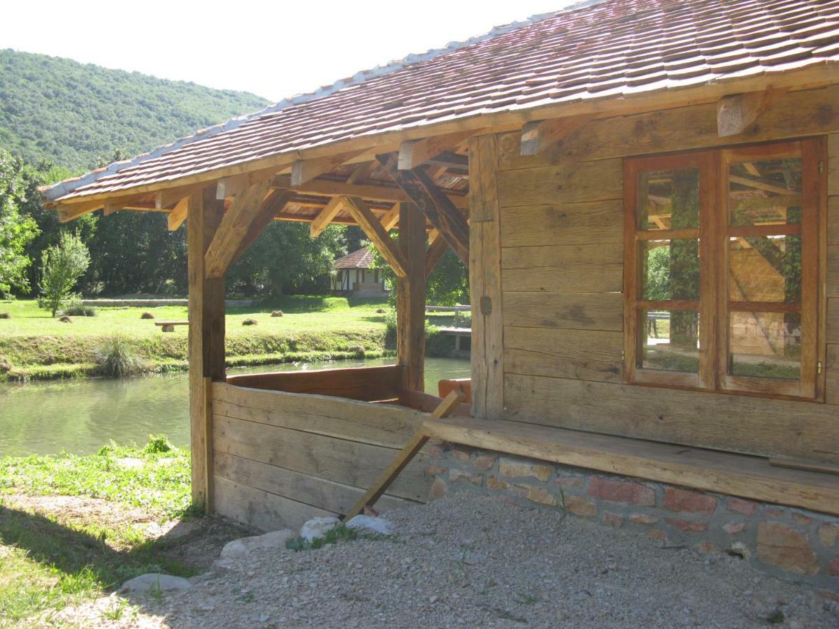 Vodenica Lug Strmosten Exterior foto